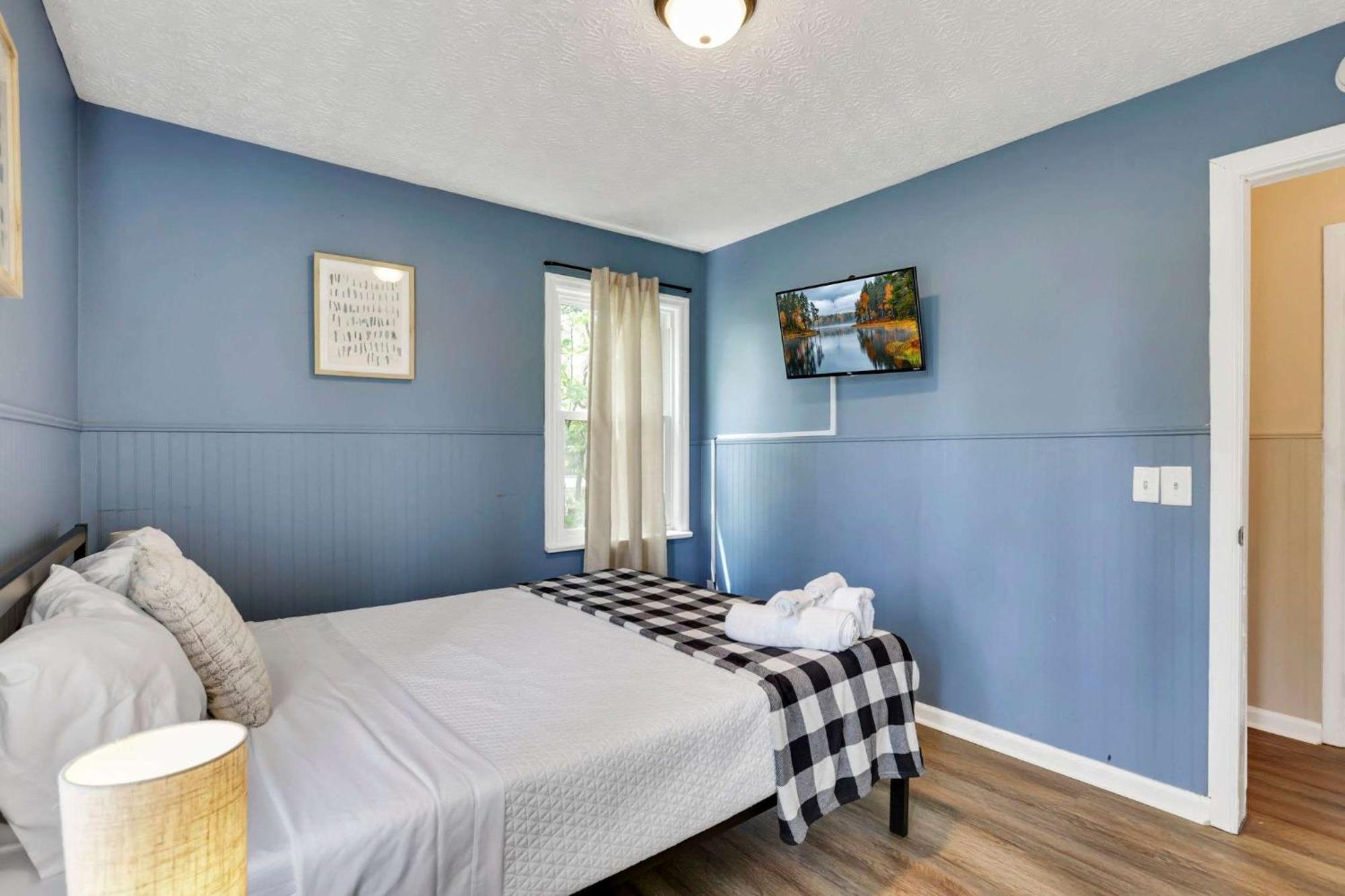 The Lucky 7's Inn-5 Beds Holiday home